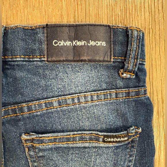 CALVIN KLEIN • Boys' Skinny Jeans • Size 6 • Excellent Condition / Worn Once - Picture 3 of 5